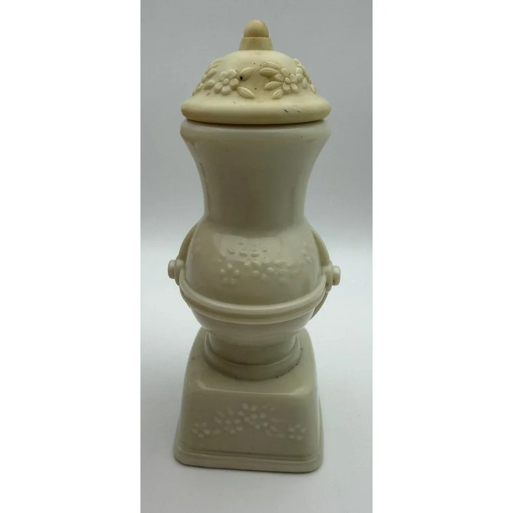 Vintage Full Avon Sonnet Cologne Potbelly Stove Milk Glass Decanter 5 oz Bottle